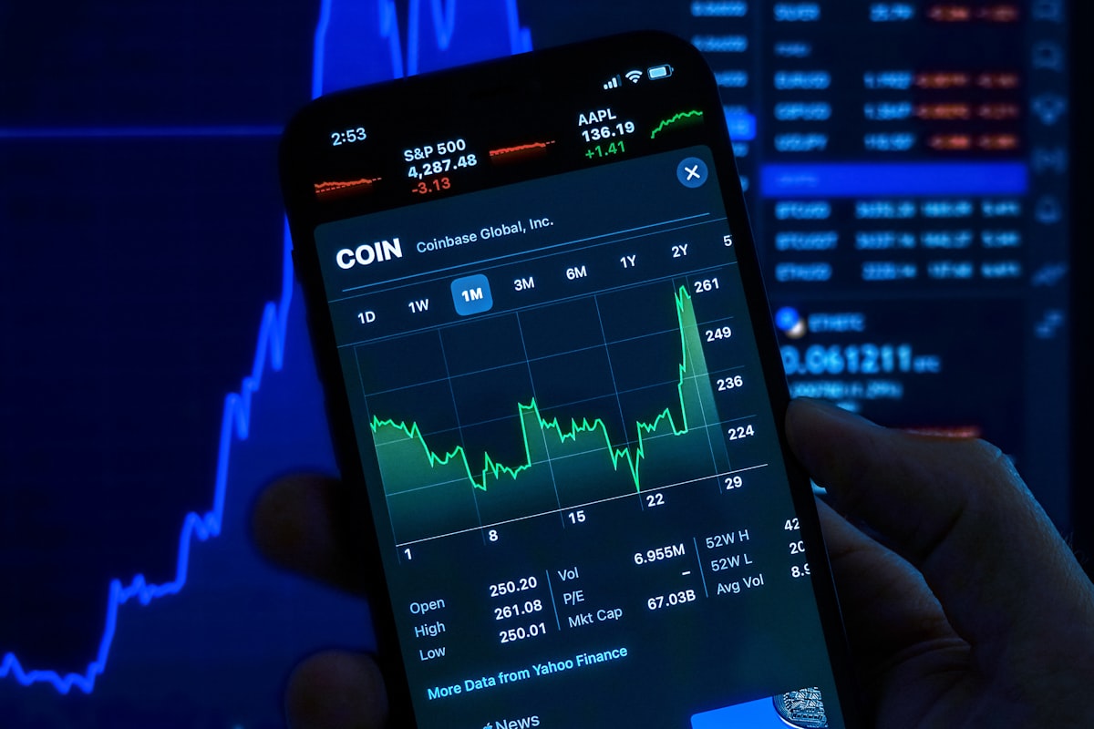 Bitcoin swings wildly on Iran ceasefire headlines March 2026