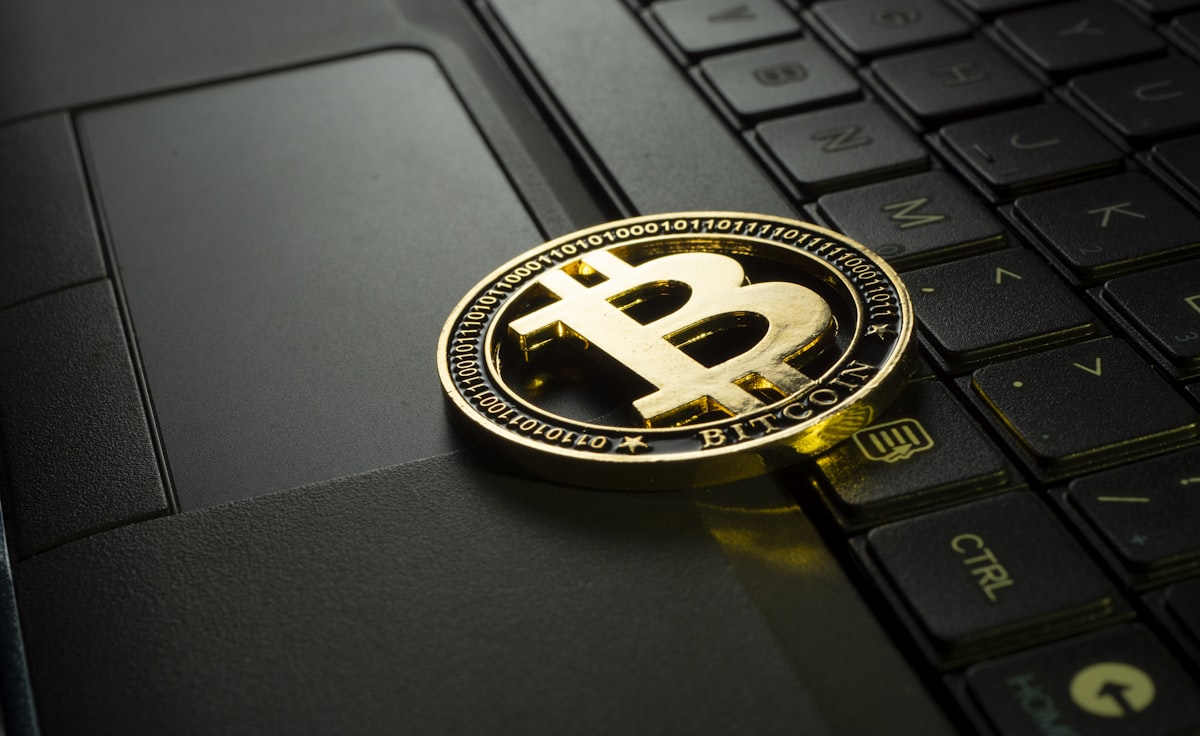 Solana Flips Ethereum in RWA Wallet Count — But There's a $13.7B Catch